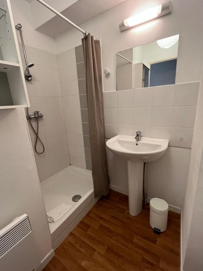 Acajou, Studio Avec Terrasse Et Parking Prive Кан Экстерьер фото